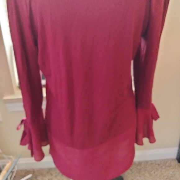 Women's Ruffle Top - Picture 4 of 6